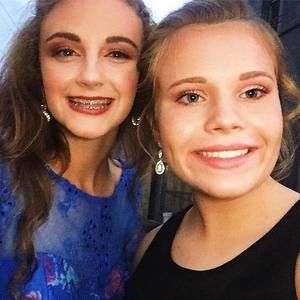 Meet your Posher, Marissa